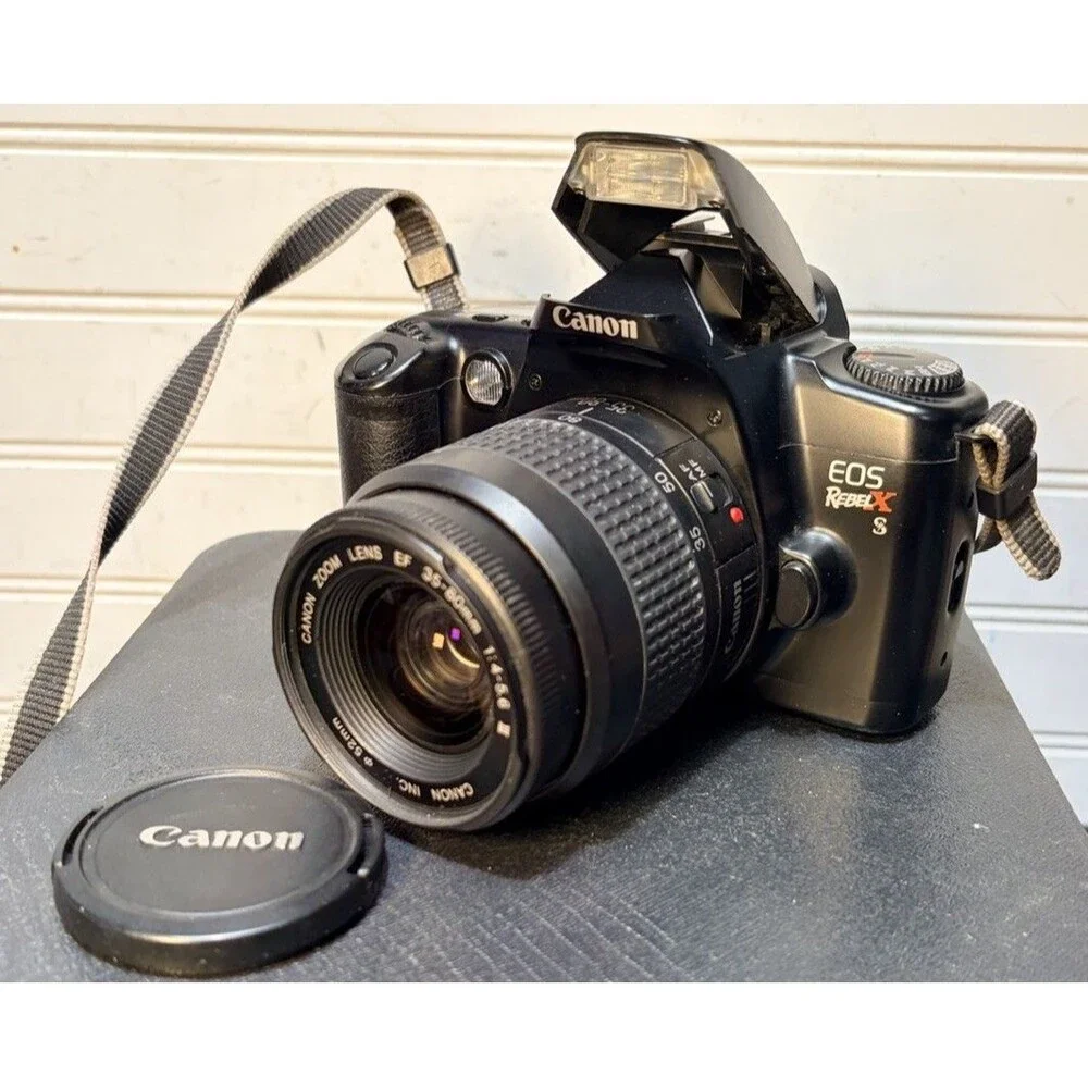 Canon EOS Rebel XS 35mm slr Film Camera 35-80mm F4-5.6 III W/new Batteries